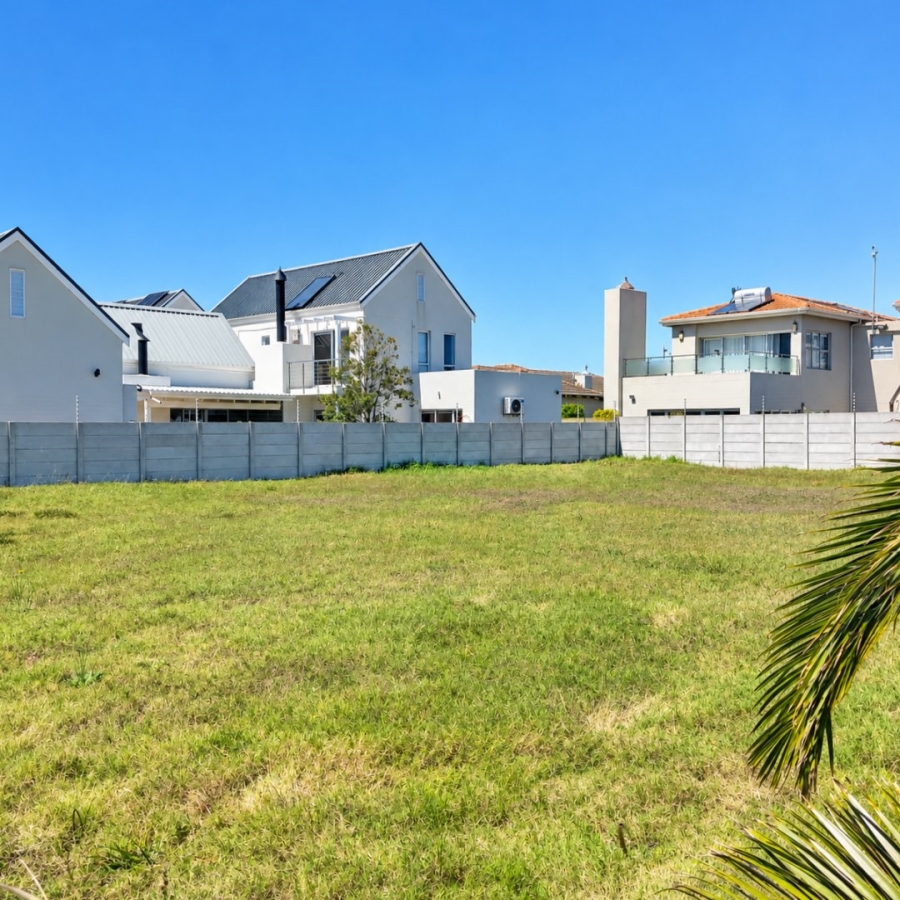 Bedroom Property for Sale in Parklands North Western Cape